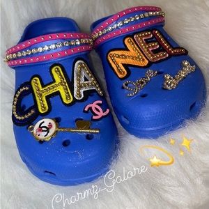 Customized Clogs 💎💫